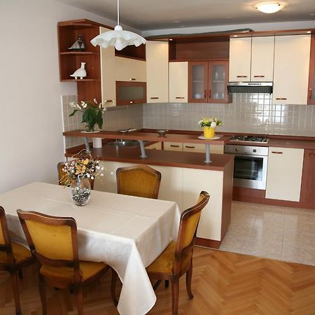 Apartment Dg With Parking Garage Split Dış mekan fotoğraf