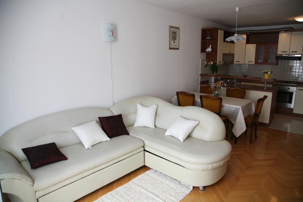 Apartment Dg With Parking Garage Split Dış mekan fotoğraf
