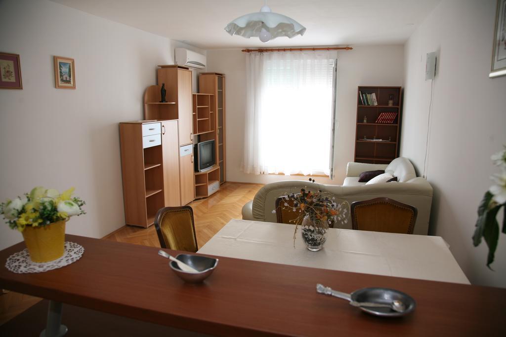 Apartment Dg With Parking Garage Split Dış mekan fotoğraf