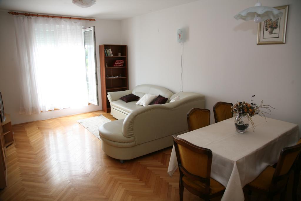 Apartment Dg With Parking Garage Split Dış mekan fotoğraf